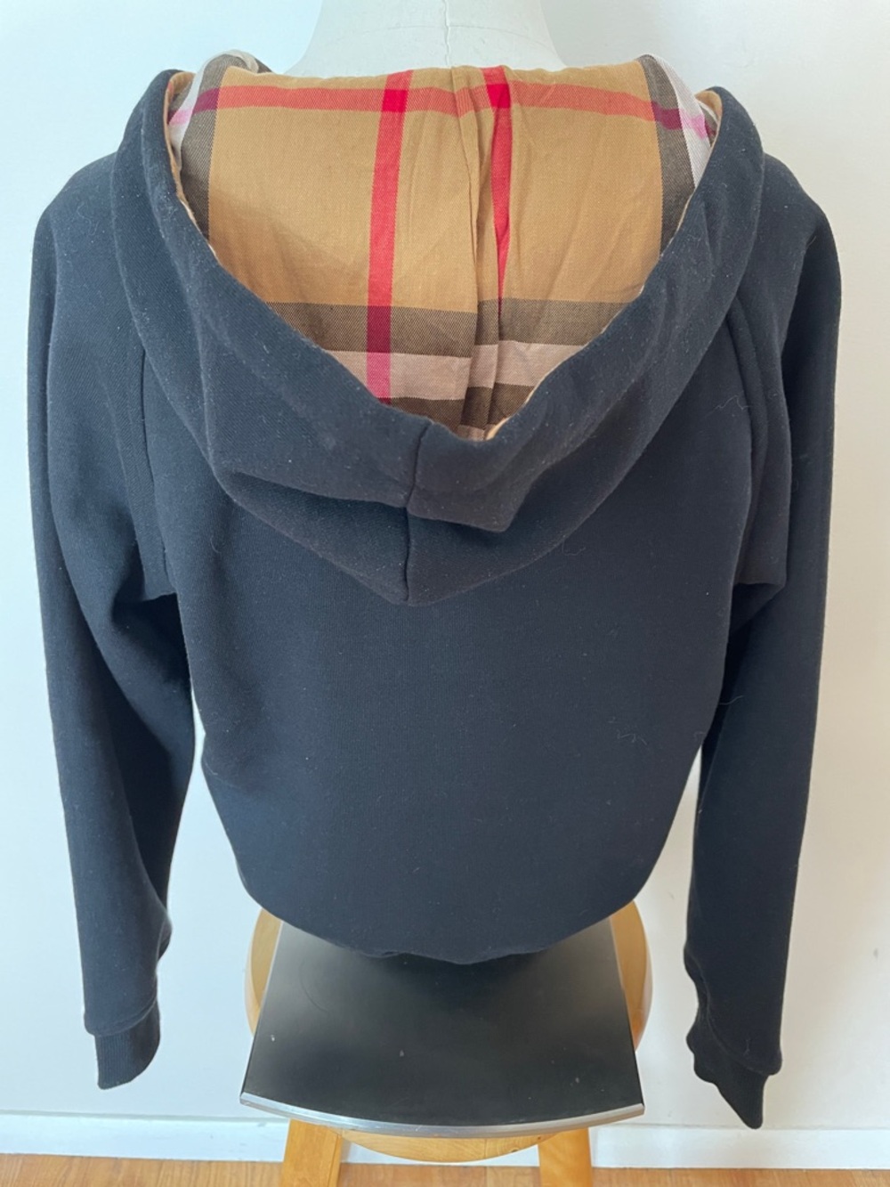 Burberry Hoodie Sweatshirt - excellent condition! - Picture 9 of 13